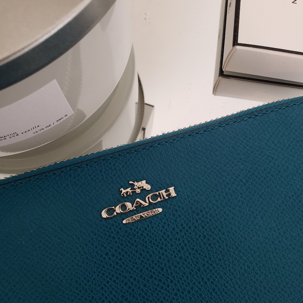Coach Wallet - Picture 2 of 5
